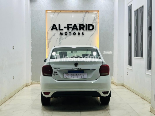 رينو لوجان 2019 أبيض أوتوماتيك مستعملة للبيع في الإسكندرية - 5