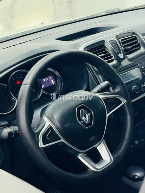 رينو لوجان 2019 أبيض أوتوماتيك مستعملة للبيع في الإسكندرية - 6