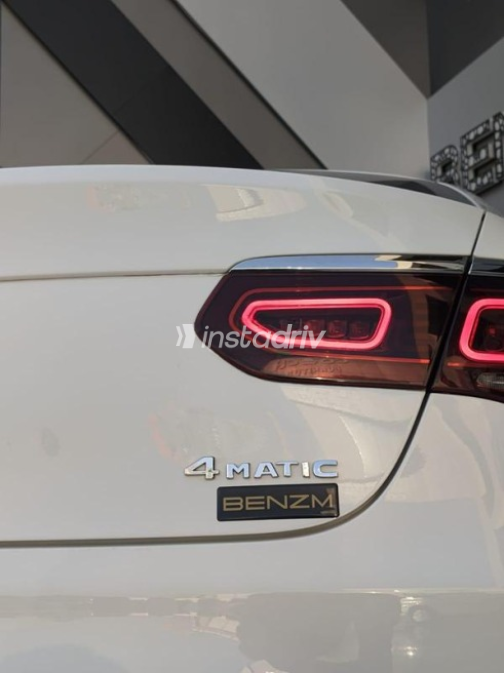 مرسيدس GLA 200 2023 أبيض أوتوماتيك مستعملة للبيع في القاهرة - 4