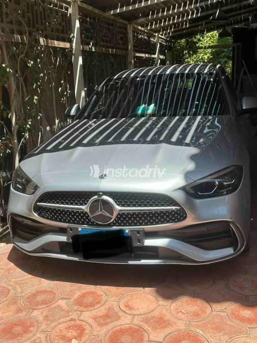 Mercedes C 180 2023 Silver Automatic Used for Sale in Cairo - 4