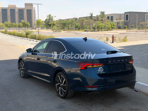 سكودا اوكتافيا 2021 أبيض أوتوماتيك مستعملة للبيع في مدينة نصر - 1
