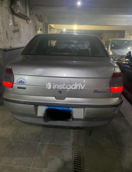 فيات سينا 2001 فضي يدوي مستعملة للبيع في الإسكندرية - 4