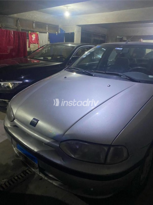 فيات سينا 2001 فضي يدوي مستعملة للبيع في الإسكندرية - 5