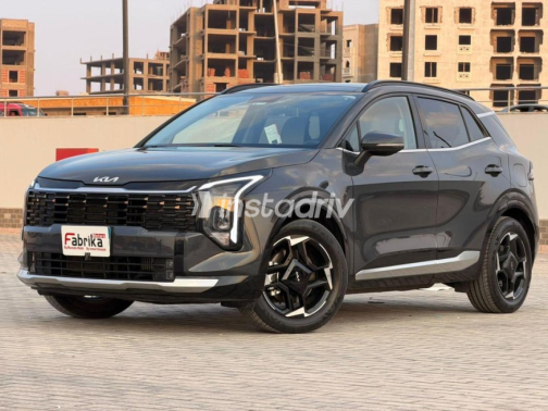 Kia Sportage 2026 Gray Automatic Used for Sale in Nasr city - 3