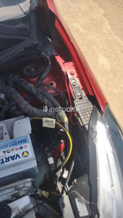 Nissan Sunny 2023 White Automatic Used for Sale in Greater Cairo ( Cairo + Giza) - 3
