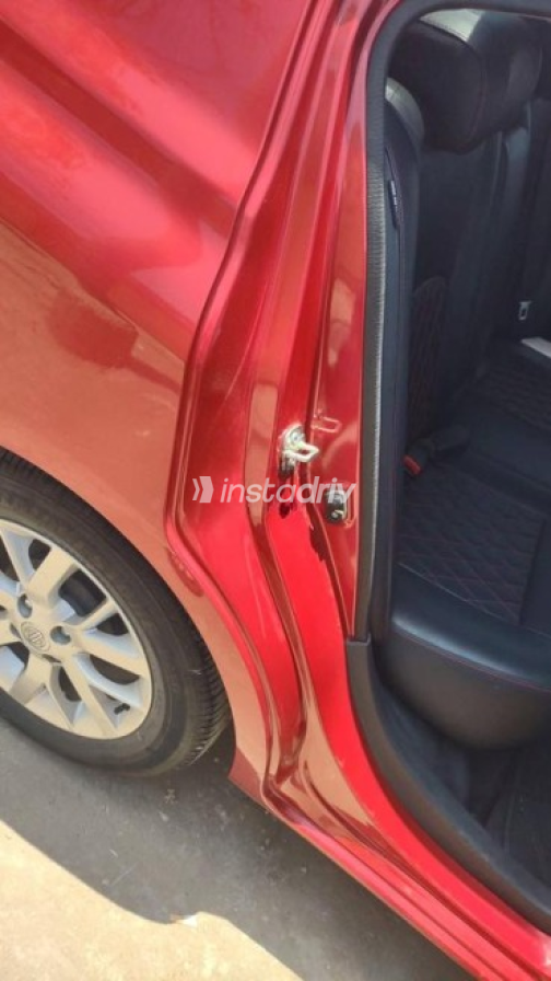Nissan Sunny 2023 White Automatic Used for Sale in Greater Cairo ( Cairo + Giza) - 10