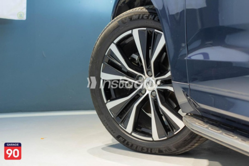 فولفو XC60 2025 أزرق غامق أوتوماتيك مستعملة للبيع في القاهرة - 8