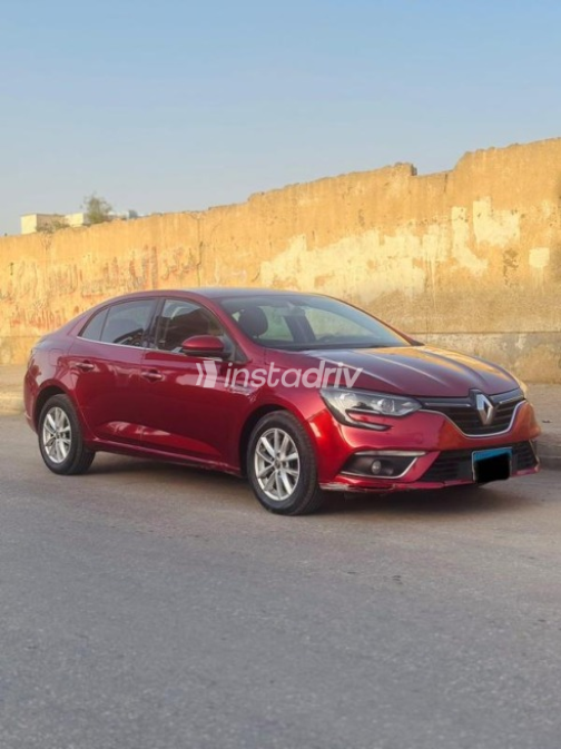 رينو ميجان 2019 أحمر أوتوماتيك مستعملة للبيع في مصر الجديدة - 6