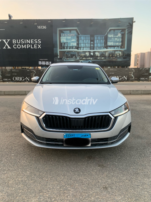سكودا اوكتافيا A8 2024 فضي أوتوماتيك مستعملة للبيع في القاهرة - 7