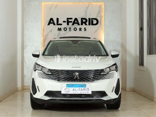 Peugeot 3008 2022 White Automatic Used for Sale in Greater Cairo ( Cairo + Giza) - 5