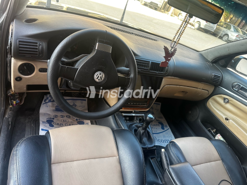 Volkswagen Passat 1997 Green Manual Used for Sale in El Haram - 6