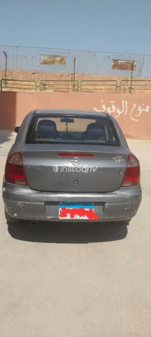 اوبل كورسا 2007 رمادي غامق يدوي مستعملة للبيع في مصر الجديدة - 3
