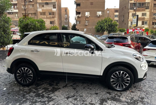 فيات 500 X 2026 أبيض أوتوماتيك مستعملة للبيع في مدينة نصر - 4