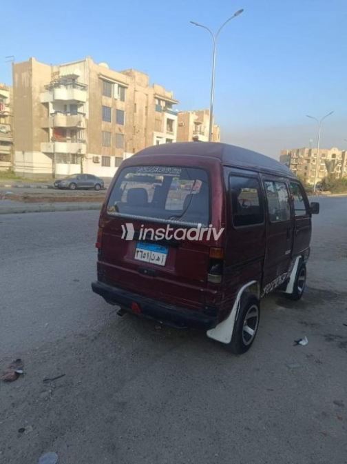 سوزوكى XL 7 2015 أحمر غامق يدوي مستعملة للبيع في القاهرة - 3