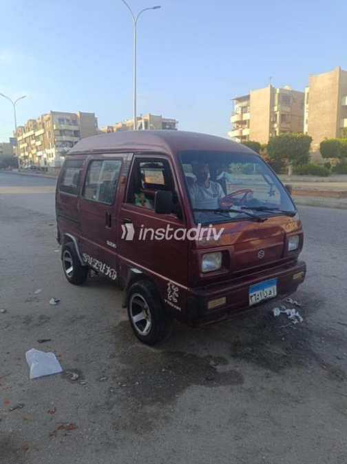 سوزوكى XL 7 2015 أحمر غامق يدوي مستعملة للبيع في القاهرة - 4