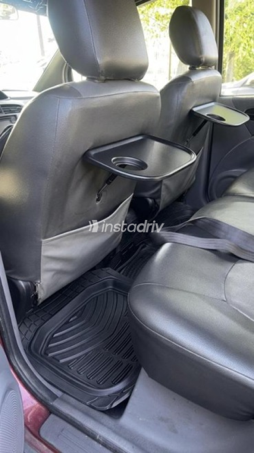 Hyundai Matrix 2006 Dark Red Manual Used for Sale in Greater Cairo ( Cairo + Giza) - 6
