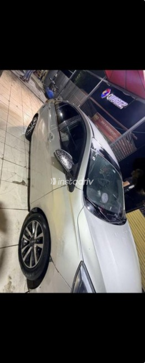 شيرى A5 2020 فضي أوتوماتيك مستعملة للبيع في الزقازيق - 3