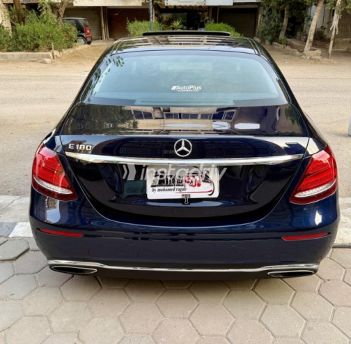 Mercedes E 180 2017 Dark Blue Automatic Used for Sale in Nasr city - 2