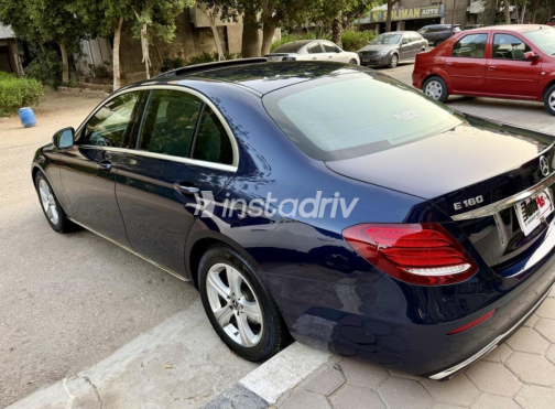 Mercedes E 180 2017 Dark Blue Automatic Used for Sale in Nasr city - 6