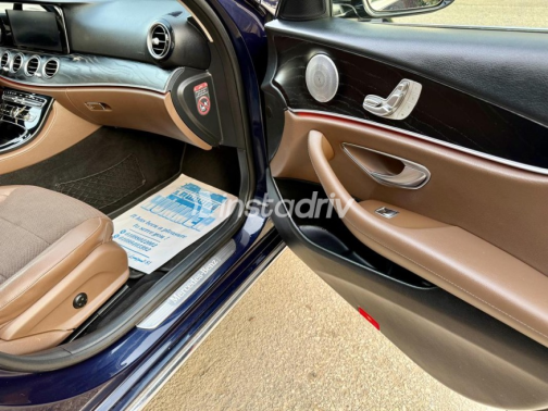 Mercedes E 180 2017 Dark Blue Automatic Used for Sale in Nasr city - 8