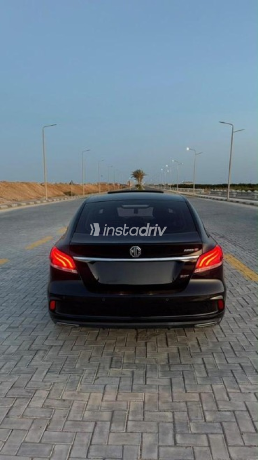 ام جى 6 2022 أسود أوتوماتيك مستعملة للبيع في العبور - 9