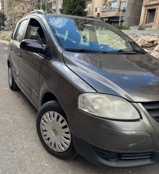 فولكس فاغن سوران 2009 رمادي يدوي مستعملة للبيع في الإسكندرية