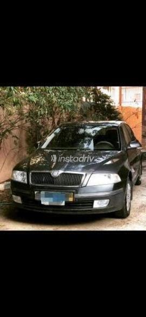 سكودا اوكتافيا 2008 رمادي أوتوماتيك مستعملة للبيع في الإسكندرية - 1