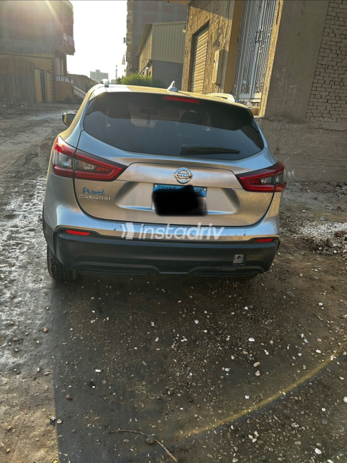نيسان قشقاي 2019 فضي أوتوماتيك مستعملة للبيع في الجيزة - 4