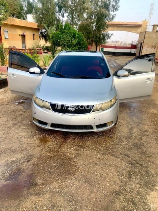 Kia Cerato 2010 Silver Automatic Used for Sale in Al Shorouk - 1