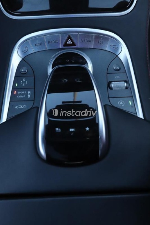 Mercedes S 400 2017 White Automatic Used for Sale in Sheikh Zayed City - 8