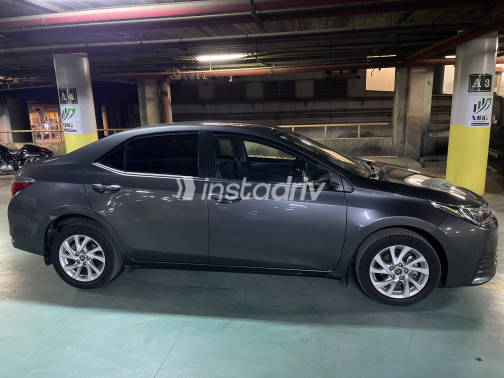 Toyota Corolla 2019 Gray Automatic Used for Sale in Cairo - 5