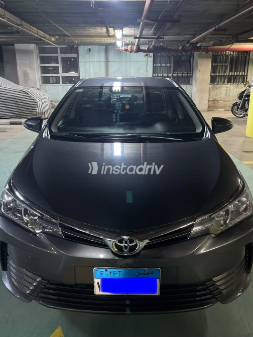 Toyota Corolla 2019 Gray Automatic Used for Sale in Cairo - 6
