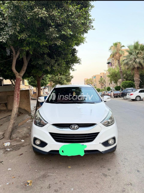 هيونداي IX 35 2016 أبيض أوتوماتيك مستعملة للبيع في الجيزة - 1