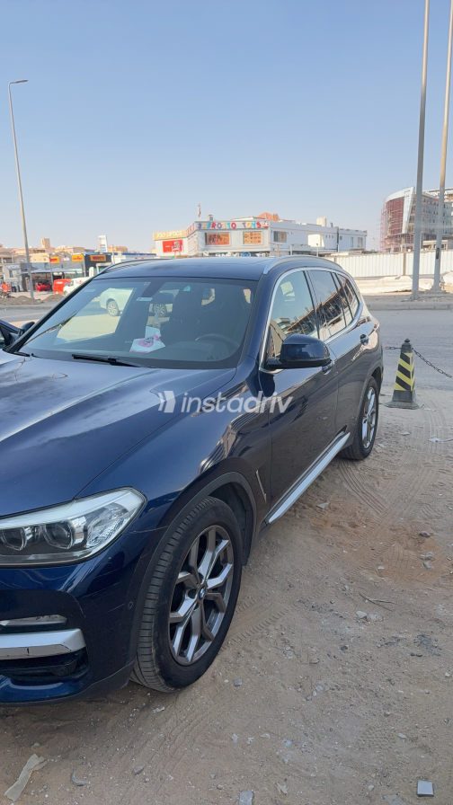 بي ام دبليو X3 2019 أبيض أوتوماتيك مستعملة للبيع في القاهرة - 4