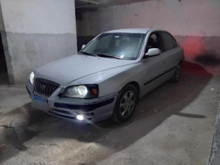 هيونداي افانتي 2005 فضي يدوي مستعملة للبيع في الإسكندرية
