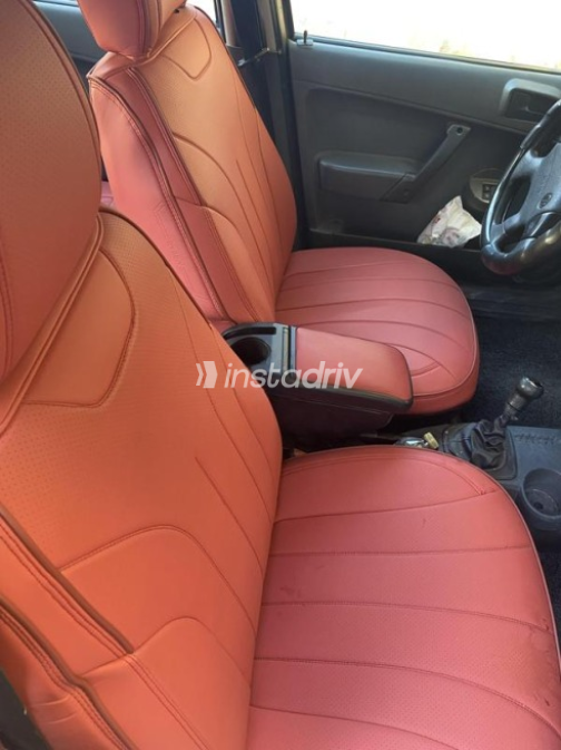 Volkswagen Pointer 2006 Gold Manual Used for Sale in Cairo - 7