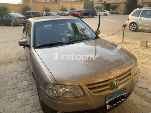 Volkswagen Pointer 2006 Gold Manual Used for Sale in Cairo - 8