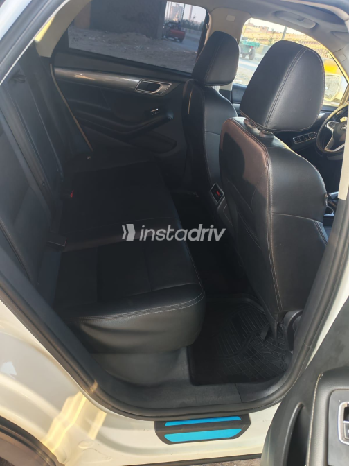 زوتى T500 2019 أبيض أوتوماتيك مستعملة للبيع في المنصورة - 5