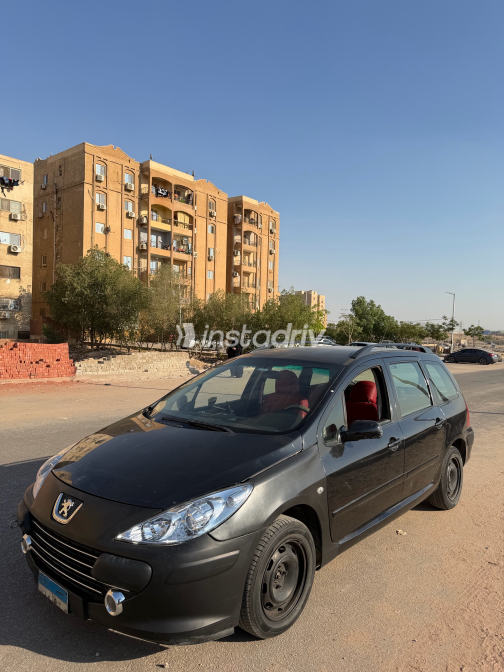بيجو 307 2006 أسود أوتوماتيك مستعملة للبيع في المقطم - 9