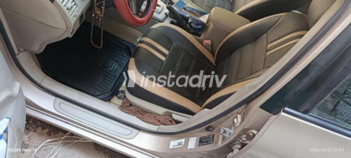 Toyota Corolla 2011 Gold Automatic Used for Sale in Cairo - 7