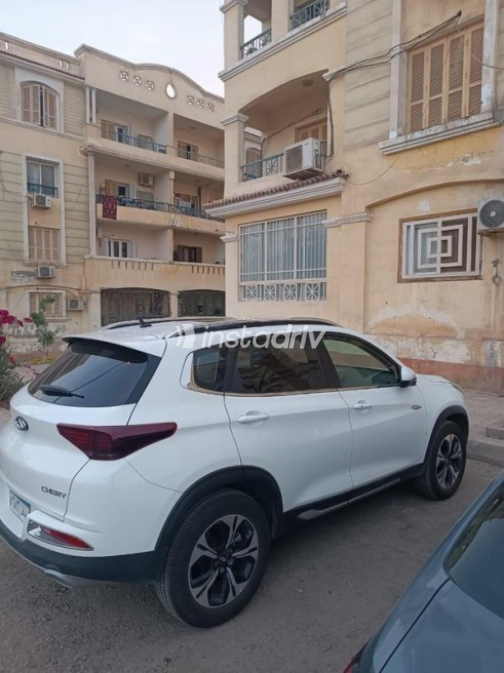 شيرى تيجو 7 2025 أبيض أوتوماتيك مستعملة للبيع في مدينة الشيخ زايد - 3