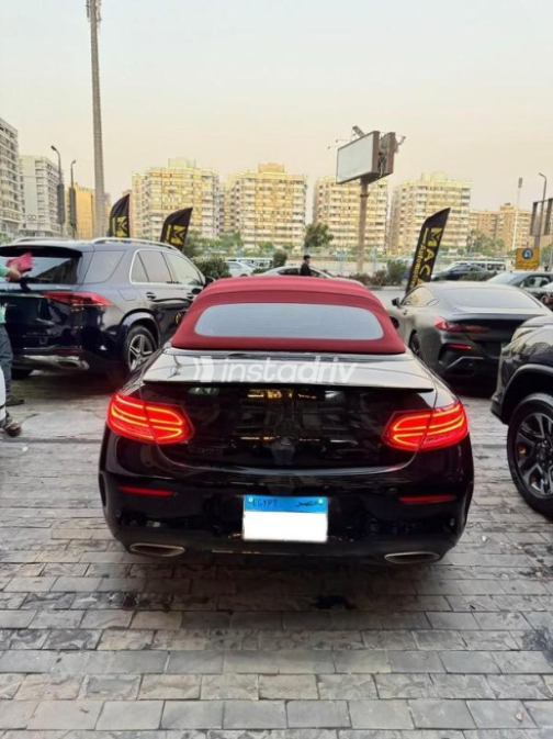 Mercedes C 300 2020 Black Automatic Used for Sale in Heliopolis - 8