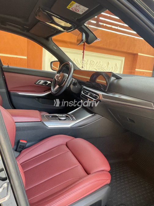 BMW 320 2023 Black Automatic Used for Sale in Cairo - 4