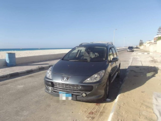 بيجو 207 SW 2007 رمادي غامق أوتوماتيك مستعملة للبيع في القاهرة