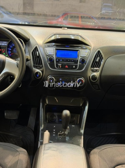 هيونداي IX 35 2015 رمادي أوتوماتيك مستعملة للبيع في منوف - 9