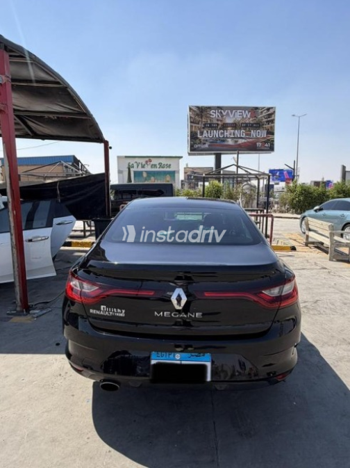 Renault Megane 2021 White Automatic Used for Sale in Greater Cairo ( Cairo + Giza) - 3