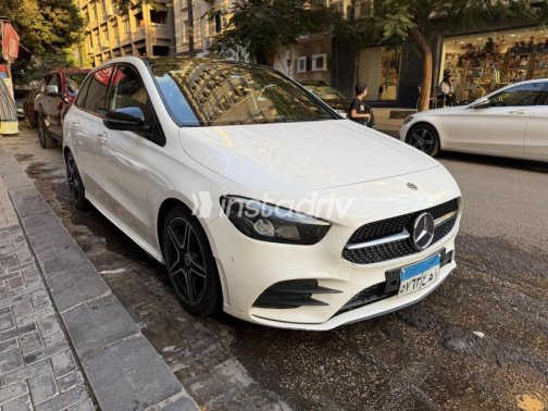 مرسيدس B 200 2019 أبيض أوتوماتيك مستعملة للبيع في مصر الجديدة - 2