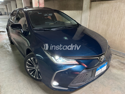 تويوتا كورولا 2024 أبيض CVT مستعملة للبيع في شيراتون - 4