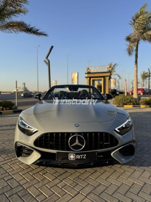 مرسيدس SL Roadster 2024 رمادي أوتوماتيك مستعملة للبيع في القاهرة - 3
