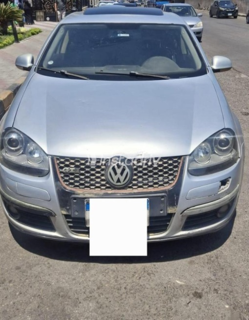 Volkswagen Jetta 2008 Silver Automatic Used for Sale in Cairo - 4